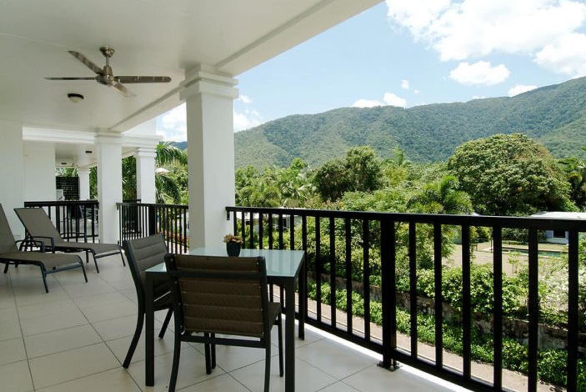 Elysium Apartments Palm Cove Exterior foto