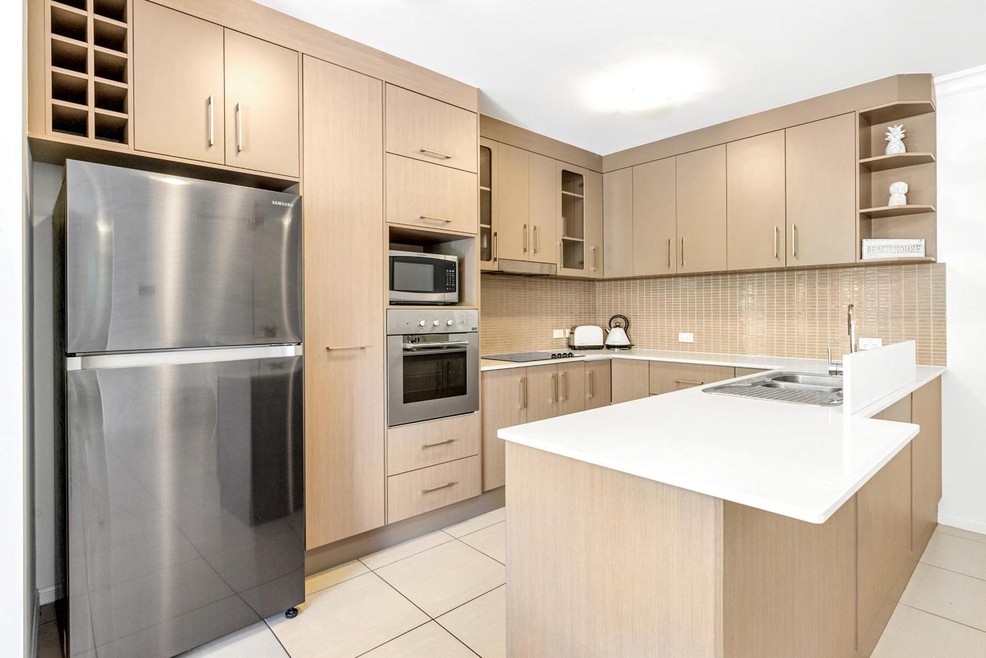 Elysium Apartments Palm Cove Exterior foto